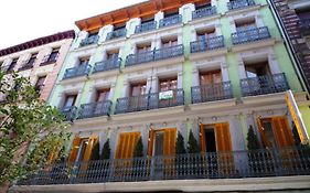 Hostal La Fontana
